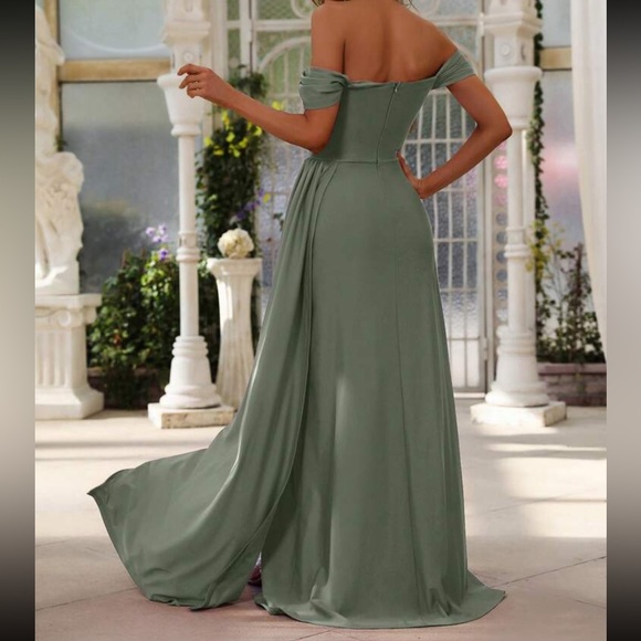 Luxe off shoulder draped hem slit thigh party formal prom wedding gown dress - Picture 12 of 16